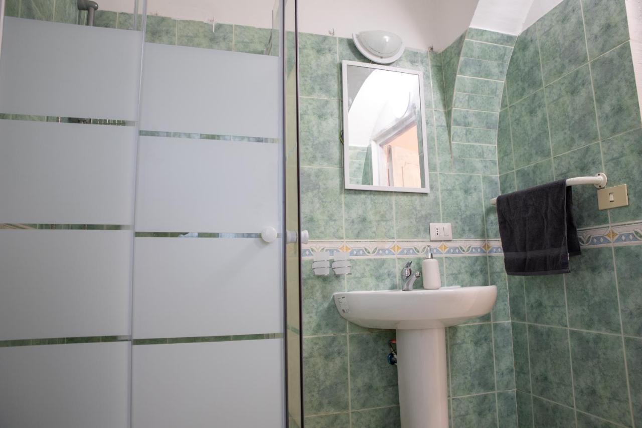 Suite Gli Ulivi Colonna Extérieur photo